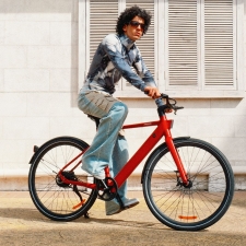 PIXAR S900 Electric Bike  250W Motor  36V 10Ah Battery  700*45C Tires  25km/h Max Speed  100km Range  Hydraulic Disc Brake - Re