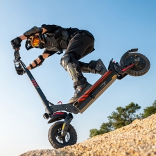 ENGWE Y400 Electric Scooter  500W Motor  48V 13 5Ah Battery  10 inch Tires  45km/h Max Speed  50km Range  Mechanical Disc Brake