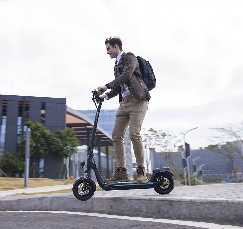 JOYOR C10 Electric Scooter, 500W Motor, 48V 10.4Ah Battery, 10 Inch Tire, 45km/h Max Speed, 30-50km Range, 120kg Max Load, Fron