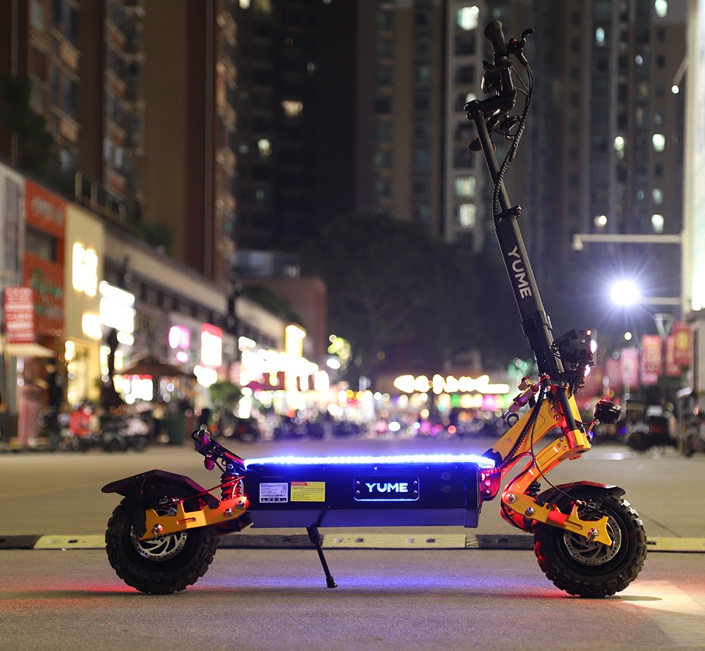 YUME X11 Electric Scooter 3000W*2 Motor 60V 27Ah Battery 11-inch Off-road Fat Tires 80km/h Max Speed 90km Max Range EBS