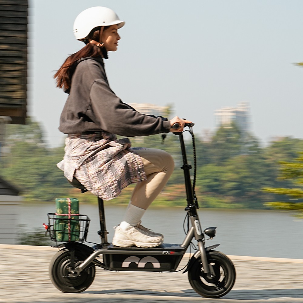 iScooter F2 Electric Scooter with Seat